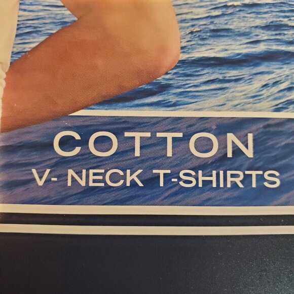 NWT NAUTICA Men's 3-Pack V-Neck Classic Fit Comfort Cotton Blend T-Shirts - Picture 3 of 8